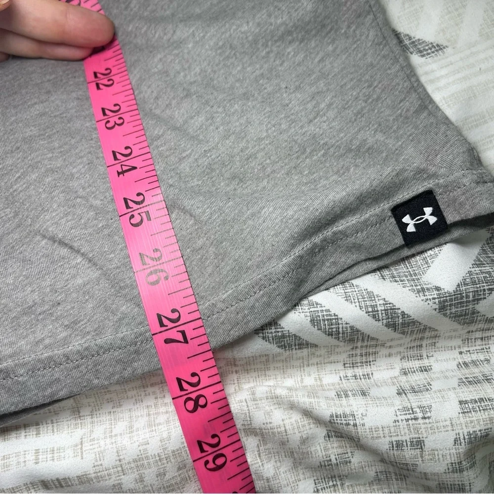 *Sold*
Under Armour Project Rock Men’s Gray Graphic T shirt M “Hardest Worker” - Picture 10 of 10